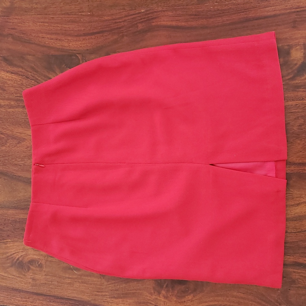 Y2K HALSTON LIFESTYLE Red Pencil Skirt MEDIUM Minimalist Work Holiday Midi - Picture 5 of 16